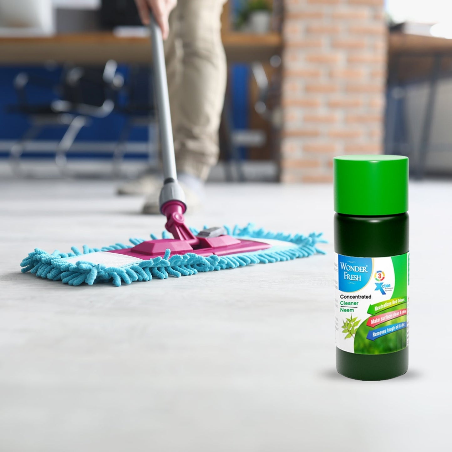 Disinfectant mop cleaner liquid with insect repellent properties