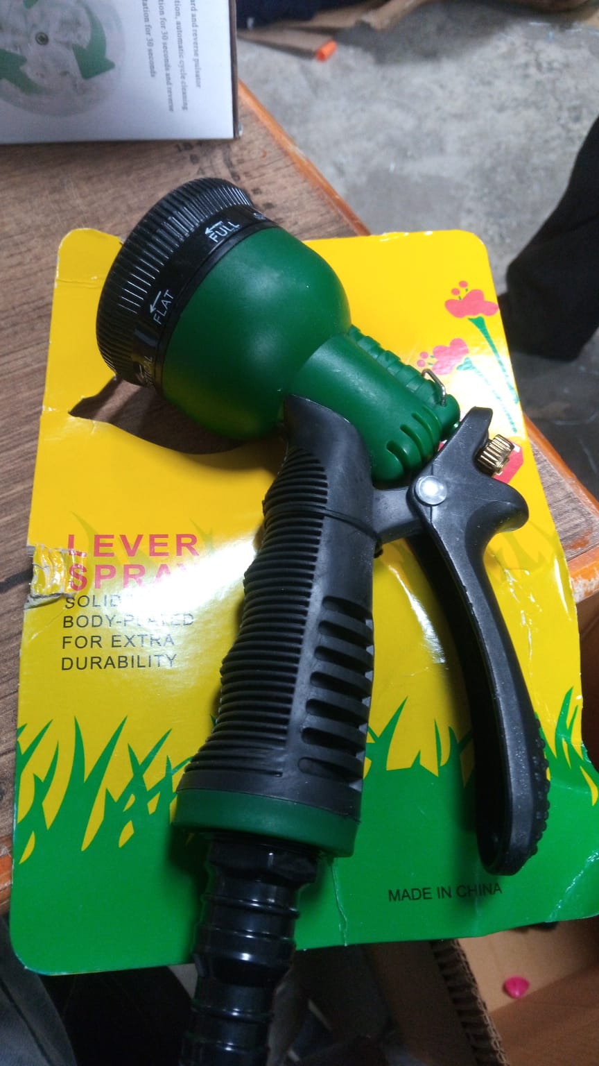 High-pressure water spray gun